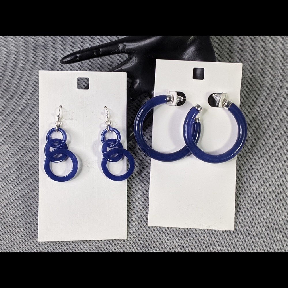 Two blue earrings